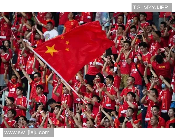 杭州篮球队进攻体系解析:战术创新与团队协作的完美结合 杭州篮球队进攻体系解析:战术创新与团队协作的完美结合